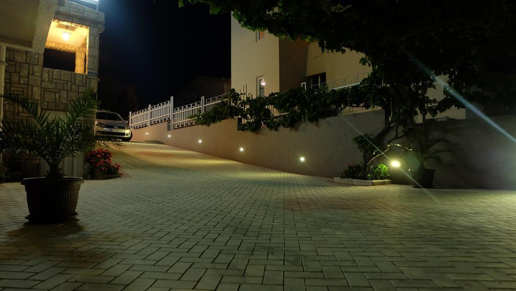 Apartments Kojic Бар Экстерьер фото