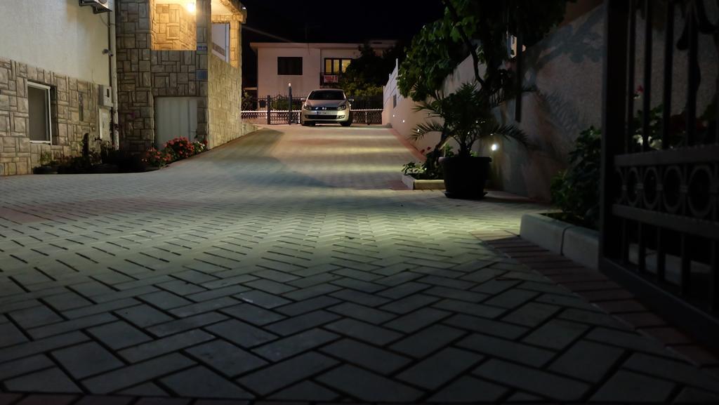 Apartments Kojic Бар Экстерьер фото