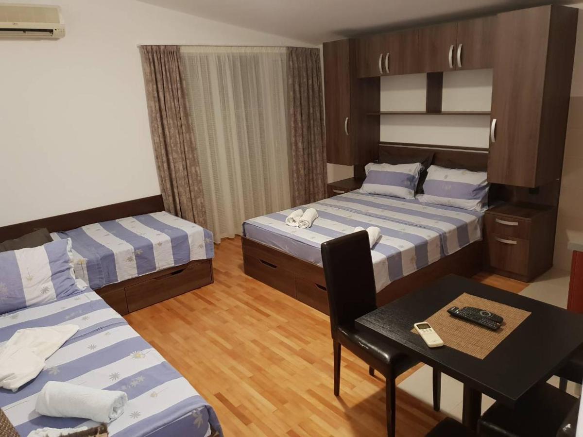 Apartments Kojic Бар Экстерьер фото